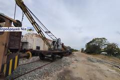 Γερανός 118 ετών στο σιδηροδρομικό μουσείο Θεσσαλονίκης με λειτουργικές δυνατότητες.