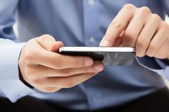 Έρευνα: Τα smartphones καταστρέφουν τέσσερις από τις πέντε αισθήσεις μας
