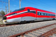 Ισπανία: Το νέο τρένο υψηλής ταχύτητας ETR 1000 ξεκινά τα δοκιμαστικά του δρομολόγια.