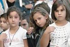 Το κράτος «καταργεί» άτυπα την πρωινή προσευχή των μαθητών