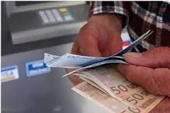 Γιατί έπεσε... τσεκούρι στα αναδρομικά χιλιάδων συνταξιούχων.