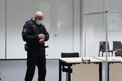 «Διέφυγε» 96χρονη που θα δικαζόταν σήμερα ως πρώην γραμματέας σε στρατόπεδο συγκέντρωσης των Ναζί