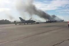 Φωτιά στον Άραξο μπροστά από το στρατιωτικό αεροδρόμιο