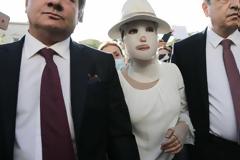 Επίθεση με βιτριόλι: Δύο νέοι  μάρτυρες....