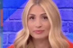 Μαρία Ηλιάκη: «Ο Νίκος Μουτσινάς δεν μου έστειλε για το μωρό να σου ζήσει, το γαϊδούρι»