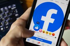 Έπεσαν Facebook, WhatsΑpp, Instagram - Δημοσίευμα βόμβα: «Προς πώληση προσωπικά δεδομένα 1,5 δισ. χρηστών»!