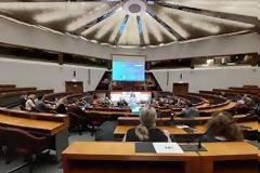 «Πηγαίνετε διατροπικά για να αυξήσετε το μερίδιο αγοράς των σιδηροδρόμων», λένε οι αποστολείς.