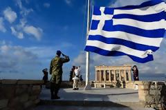 Διακόσια ἔτη ἀπό τήν ἔναρξη τῆς ἑλληνικῆς ἐπαναστάσεως: μία σοβαρή παράλειψη