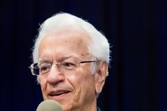 Σταμάτης Κριμιζής: Η μεγαλύτερη πρόκληση για την Ανθρωπότητα: Η επιβίωση του διαστημοπλοίου 