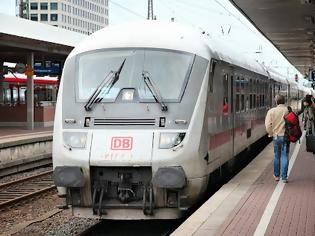 Φωτογραφία για Οι επιβάτες των τρένων στη Γερμανία γλυτώνουν από τις  απεργίες μέχρι το 2023.