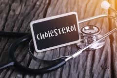 Όσα περισσότερα χρόνια έχει κάποιος υψηλή «κακή» χοληστερίνη, τόσο αυξάνεται ο κίνδυνος για την καρδιά