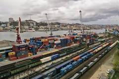 Η αύξηση των αγαθών από την Κίνα επιβαρύνει το σιδηροδρομικό δίκτυο της Ρωσίας