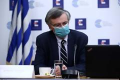 Σωτήρης Τσιόδρας: Τα εμβόλια είναι ασφαλή – Έχουμε γλιτώσει 8.400 θανάτους από κορονοϊό