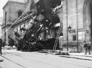Φωτογραφία για Σαν σήμερα 22 Οκτωβρίου 1895 στο Gare Montparnasse  Το ασύλληπτο   σιδηροδρομικό ατύχημα που  έγραψε ιστορία.  Δείτε video και εικόνες.