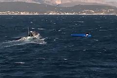 Τραγωδία με ναυάγιο στα ανοιχτά της Χίου: Τέσσερις νεκροί, τρία παιδιά και μια γυναίκα