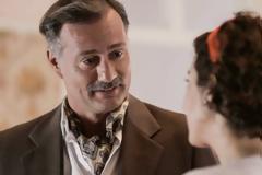 Πλειώνης για «Μέλισσες» spoiler: «Θα εξελιχθεί ένα θέμα με την Ουρανία... Σοβαρό»