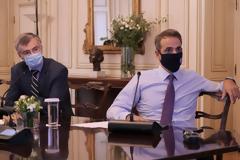 Σύσκεψη στο Μαξίμου, υπό τον πρωθυπουργό, μετά το ρεκόρ κρουσμάτων. Τα μέτρα που έρχονται
