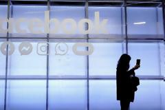 Αγωγή Ελλήνων δημοσιογράφων κατά Facebook για αδιαφάνεια και λογοκρισία