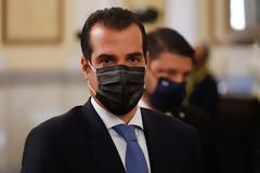 Πλεύρης: Εξετάζεται η τρίτη δόση εμβολιασμού να είναι υποχρεωτική για το πιστοποιητικό