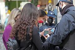Νέα μέτρα: Με click away οι αγορές για τους ανεμβολίαστους που δεν έχουν κάνει τεστ