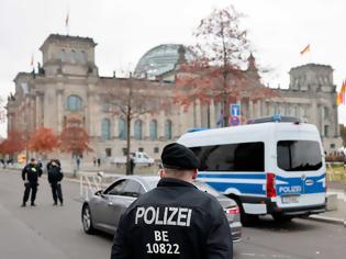 Φωτογραφία για Γερμανία: Επίθεση με μαχαίρι σε τρένο στη Βαυαρία – Τρεις τραυματίες