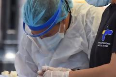 Συνθήκες ασφυξίας στα νοσοκομεία φέρνει η έκρηξη κρουσμάτων
