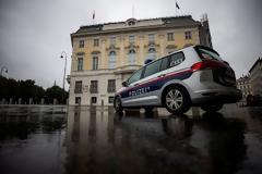 Αυστρία: Σκληρό lockdown για τους ανεμβολίαστους προ των πυλών