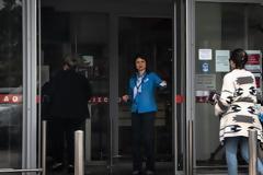 Σούπερ μάρκετ: Η κυβέρνηση εξετάζει την είσοδο με rapid test για ανεμβολίαστους