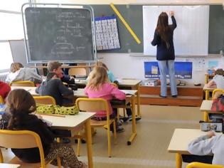 Φωτογραφία για Κοροναϊός - Γαλλία: Ένα ασυνήθιστο νέο στέλεχος μόλυνε 18 μαθητές σε σχολείο