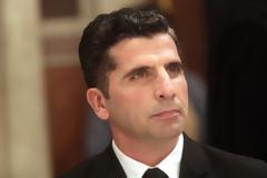 Θανάσης Βισκαδουράκης: «Μπήκα μωρό στο ορφανοτροφείο και έφυγα 18 χρονών που πήγα στο στρατό»