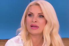 Ελένη Μενεγάκη για Καπουτζίδη και Μουτσινά: «Δεν χρειάζεται πάντα όλα να γίνονται μπροστά στην τηλεόραση»