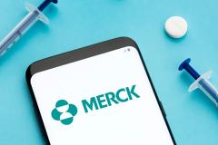 Χάπι κορονοϊού Merck: Ο ΕΜΑ έδωσε το «πράσινο» φως για χορήγηση στις χώρες της Ε.Ε. Η αποτελεσματικότητα και οι παρενέργειες