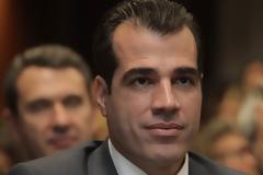 Συνάντηση ΠΦΣ-Πλεύρη: τι συζητήθηκε για ΜΥΣΥΦΑ, ΦΥΚ και ωράριο