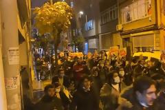Τουρκία: Η κατάρρευση της οικονομίας έβγαλε τους πολίτες στους δρόμους - Ζητούν παραίτηση Ερντογάν