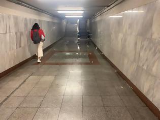 Φωτογραφία για Η κακοκαιρία έφερε προβλήματα και στο Μετρό – Πλημμύρισε ο σταθμός «Συγγρού Φιξ».