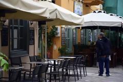 Κοροναϊός  - Ελλάδα: Τέλος η διασκέδαση και στους εξωτερικούς χώρους για τους ανεμβολίαστους; – Ποια νέα μέτρα φέρνει η μετάλλαξη Όμικρον
