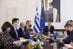 Μητσοτάκης:Πρόστιμο 100 ευρώ το μήνα στους ανεμβολίαστους άνω των 60 ετών