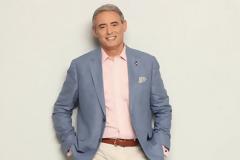 Ιορδάνης Χασαπόπουλους: «Οι περισσότεροι influencer τον μισό χρόνο ζουν στη Μύκονο, πότε δουλεύουν αυτοί οι άνθρωποι;»