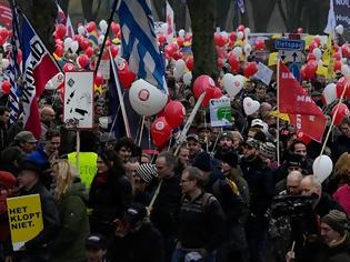 Φωτογραφία για Κοροναϊός - Ολλανδία: Χιλιάδες στους δρόμους κατά των περιορισμών για την Covid-19