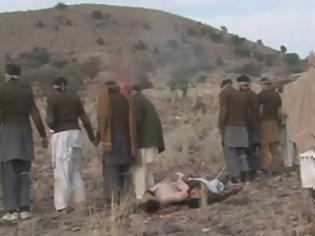 Φωτογραφία για Σοκάρει βίντεο με κομμένα κεφάλια από τους Ταλιμπάν του Πακιστάν!!!