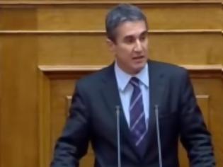 Φωτογραφία για Δείτε : Ίδια η Αντζελίνα Τζολί η γυναίκα του Λοβέρδου! [φωτο]