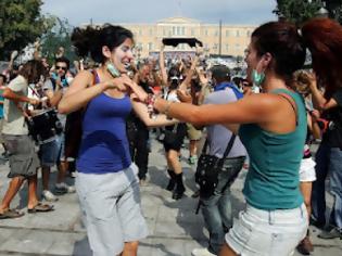 Φωτογραφία για Έκτακτη είδηση: Θα «καταλάβουν» το Σύνταγμα στις 20:00 [video]