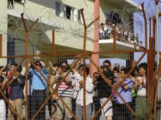 Φωτογραφία για Νόμιζαν πως ήρθαν στη γη της επαγγελίας και τώρα παρακαλάνε για να γυρίσουν πίσω