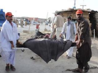 Φωτογραφία για 13 νεκροί και 23 τραυματίες στο Πακιστάν