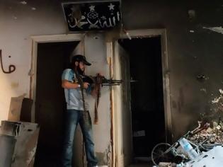 Φωτογραφία για ΦΟΒΟΙ ΓΙΑ ΕΠΕΚΤΑΣΗ ΤΗΣ ΣΥΡΡΑΞΗΣ Ρουκέτα από τον Λίβανο έπληξε τη Συρία