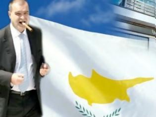 Φωτογραφία για Κυνηγούν τον Βγενόπουλο στην Κύπρο!