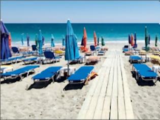 Φωτογραφία για Handelsblatt: Άδειες οι ξαπλώστρες στις ελληνικές παραλίες...