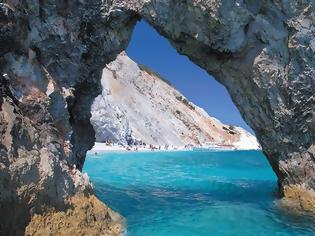 Φωτογραφία για ΔΕΙΤΕ: Οι καλύετερες παραλίες της Ελλάδας!