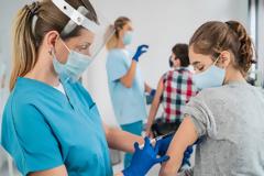 Αυστρία: Από την ηλικία των 14 ετών ο υποχρεωτικός εμβολιασμός. Πρόστιμο 3.600 ευρώ