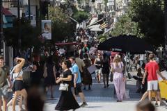 Πού εντοπίζονται τα 3.841 νέα κρούσματα κορονοϊού. Ποιες περιοχές βρίσκονται στο “κόκκινο”